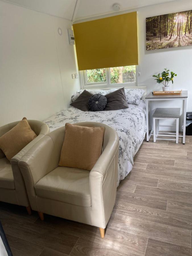 The Little Nest Beach Sole Use Accommodation Near To Bath Wick  Exterior photo